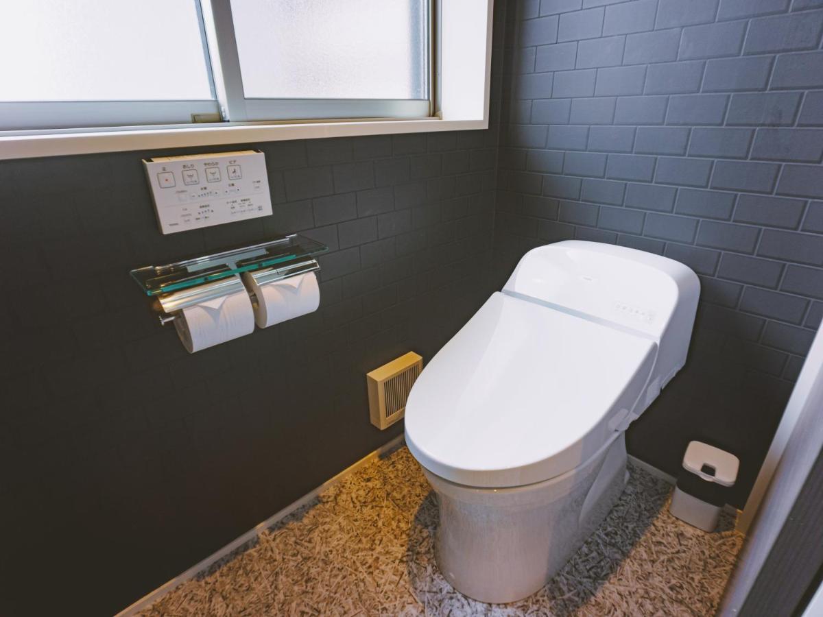 Grand Base Hakata Bay Lejlighedshotel Fukuoka  Eksteriør billede