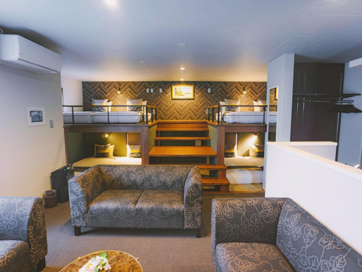 Grand Base Hakata Bay Lejlighedshotel Fukuoka  Eksteriør billede